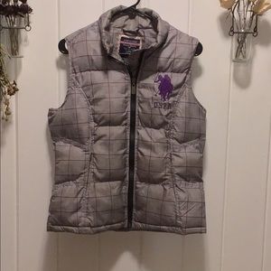 U.S. Polo  Large Puffer Vest Excellent condition